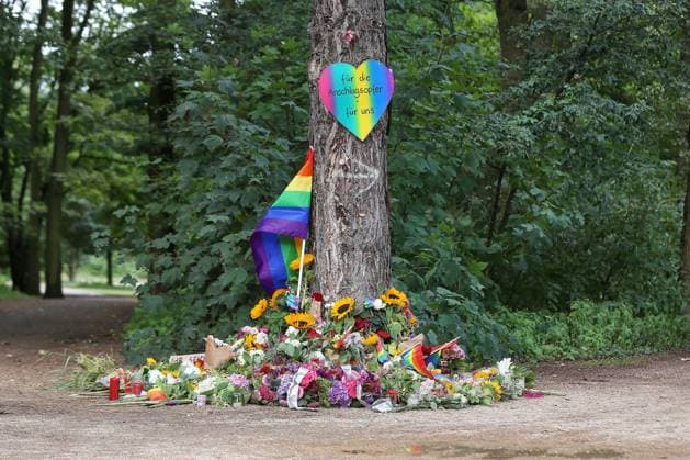 Berlin, Germany, July 27, 2026: Car Plows Into Crowd at CSD. People have laid flowers at the scene; a sign reads, For the victims of the attack, for us. Copyright: xdtsxNachrichtenagenturx dts_128661