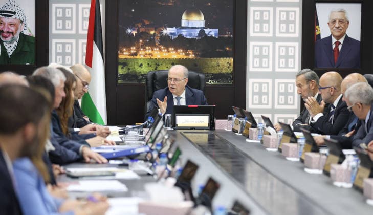 Palestinian Prime Minister chairs weekly cabinet meeting in Ramalla Palestinian Prime Minister Mohammed Mustafa chairs the weekly cabinet meeting in Ramallah, in the occupied West Bank, on July 28, 2026. During the session, the Cabinet discussed the situation in the West Bank and warned of an escalation in attacks by Israeli settlers against Palestinians and their property, according to a government statement. Photo by Prime Minister Office apaimages Ramallah West Bank Palestinian Territory 280726_Ramallah_PMO_00(2) Copyright: xapaimagesxPrimexMinisterxOfficex xapaimagesx