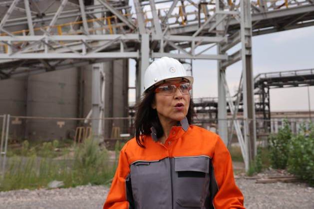 Federal Minister of Economic Affairs Reiche Visits Steel Mill, July 30, 2026, Germany, Lower Saxony, Salzgitter Flachstahl AG, steel mill, production, Federal Minister of Economics Katherina Reiche visits the construction site of the hydrogen reduction plant for future green steel production, gasometer, overview, CEO Gunnar Groebler, Salzgitter, Lower Saxony, Germany