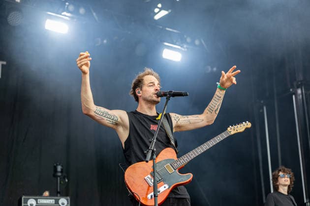 Green Juice Festival 2026 HEISSKALT Mathias BLOECH Vocals, Guitar The Stuttgart-based alternative rock band Heisskalt performing live on the main stage at the Green Juice Festival in Park Neu Vilich in Bonn, Bonn Neu Vilich, North Rhine-Westphalia, Germany Copyright: xMarcxJohnx