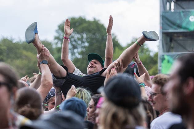 Green Juice Festival Bonn, July 31, 2026, Crowdsurfer at Heisskalt. The Green Juice Festival in Bonn will celebrate its 18th anniversary in 2026. What started as a small private concert has since blossomed into a staple of Bonn’s event calendar. The festival takes place over two days in the park in Bonn Beuel Copyright: xSebastianxDerixx