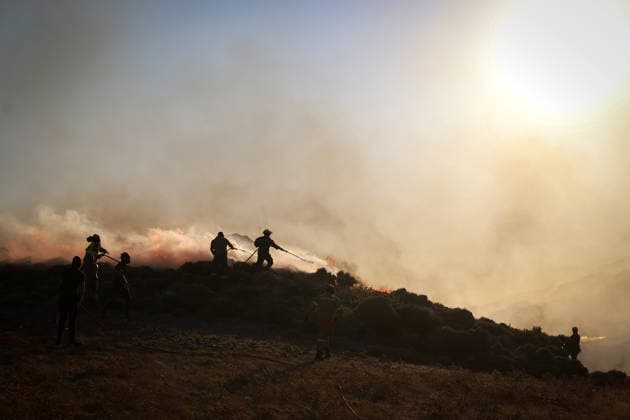 Wildfires continue in Rethymno region of Crete CRETE, GREECE - JULY 31: Firefighters battle a wildfire burning near the village of Drimiskos in the Rethymno region on the island of Crete, Greece, on July 31, 2026. Costas Baltas Anadolu Crete Greece. Editorial use only. Please get in touch for any other usage.  Copyright: x2026xAnadoluxCostasxBaltasx