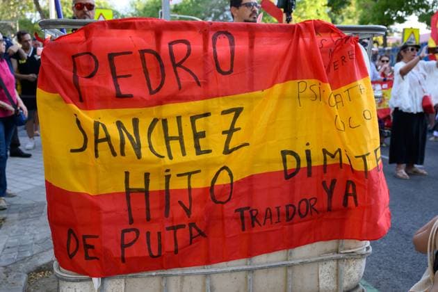 July 31, 2026, Madrid, Spain: MADRID, SPAIN Ã¢â‚¬ JULY 31, 2026: Participants attend a demonstration outside the Moroccan Embassy in Madrid, called by the far-right groups Falange EspaoÂ±ola and NoÂºcleo Nacional, following recent migrant arrivals through Spain s North African enclave of Ceuta. Protesters wave Spanish flags, display banners and chant slogans during the demonstration, while some participants are seen making gestures commonly associated with Nazi salutes. Madrid Spain  - ZUMAq101 20260731_zna_q101_217 Copyright: xTomasxCallex