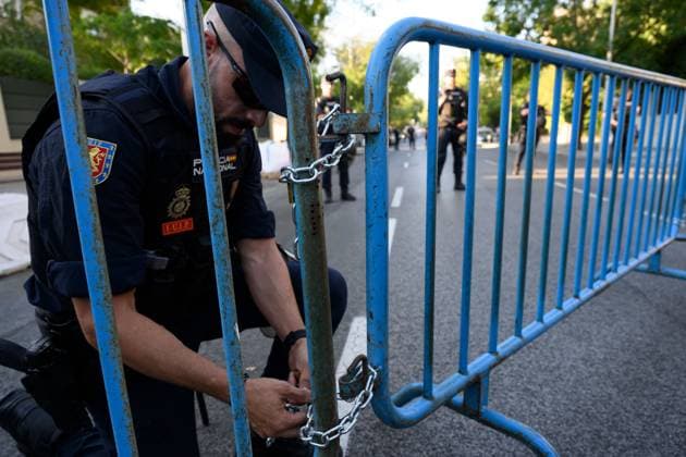 July 31, 2026, Madrid, Spain: MADRID, SPAIN Ã¢â‚¬ JULY 31, 2026: Participants attend a demonstration outside the Moroccan Embassy in Madrid, called by the far-right groups Falange EspaoÂ±ola and NoÂºcleo Nacional, following recent migrant arrivals through Spain s North African enclave of Ceuta. Protesters wave Spanish flags, display banners and chant slogans during the demonstration, while some participants are seen making gestures commonly associated with Nazi salutes. Madrid Spain  - ZUMAq101 20260731_zna_q101_220 Copyright: xTomasxCallex