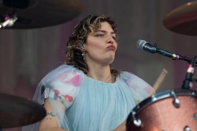 Green Juice Festival 2026 BLOND Lotta KUMMER Drums, Vocals The Chemnitz-based indie pop band Blond performing live outdoors on the main stage at the Green Juice Festival in Park Neu Vilich in Bonn, Bonn Neu Vilich, North Rhine-Westphalia, Germany Copyright: xMarcxJohnx