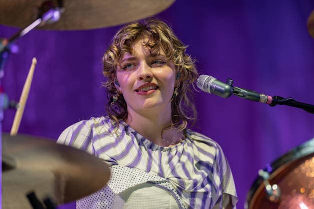 Green Juice Festival 2026 BLOND Lotta KUMMER Drums, Vocals The Chemnitz-based indie pop band Blond performing live outdoors on the main stage at the Green Juice Festival in Park Neu Vilich in Bonn, Bonn Neu Vilich, North Rhine-Westphalia, Germany Copyright: xMarcxJohnx