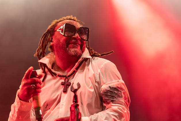 Green Juice Festival 2026 SKINDRED Benji WEBBE Vocals The Welsh ragga metal band Skindred performing live outdoors on the main stage at the Green Juice Festival in Park Neu Vilich in Bonn, Bonn Neu Vilich, North Rhine-Westphalia, Germany Copyright: xMarcxJohnx