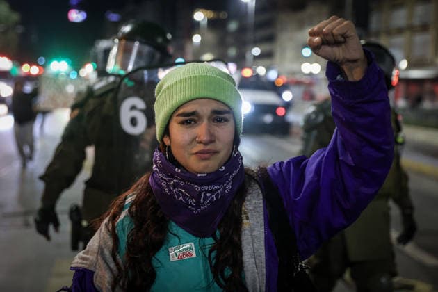 July 31, 2026, Santiago, Chile: Various feminist groups demonstrated in Santiago, Chile, against the bill proposing that women listen to the baby s heartbeat before undergoing an abortion. Santiago Chile  - ZUMAu105 20260731_zip_u105_013 Copyright: xManuelxUrzuax