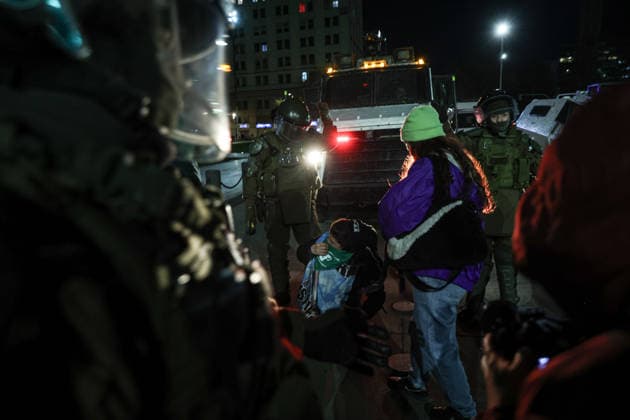 July 31, 2026, Santiago, Chile: Various feminist groups demonstrated in Santiago, Chile, against the bill proposing that women listen to the baby s heartbeat before undergoing an abortion. Santiago Chile - ZUMAu105 20260731_zip_u105_015 Copyright: xManuelxUrzuax