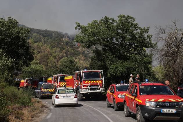 fires in the Var PHOTOPQR LA PROVENCE PHILIPPE LAURENSON Var August 1, 2026 fires in the Var Var August 1, 2026 fires in the Var Var Var France  Copyright: xPHOTOPQR LAxPROVENCE MAXPPPxPHILIPPExLAURENSONx 20260801PVL2878 20260801PVL2878