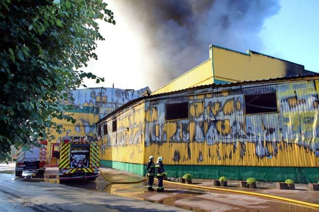 State Emergency Service rescue workers respond to a fire at a civilian industrial and logistics facility caused by an overnight Russian attack, Vyshneve, Bucha district, Kyiv region, Ukraine, August 1, 2026. (Photo by Volodymyr Tarasov Ukrinform) Russia strikes industrial facility in Kyiv region  Copyright: xVolodymyrxTarasovx