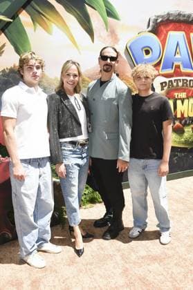 Mason Richardson, Kristin Kay Willits, Kevin Richardson, Maxwell Richardson at arrivals for PAW PATROL: THE DINO MOVIE Global Premiere, Paramount Theater, Los Angeles, CA, August 02, 2026. Photo By: Elizabeth Goodenough Everett Collection PAW PATROL: THE DINO MOVIE Global Premiere PUBLICATIONXNOTxINxCANxCHNxFRAxITAxJPNxNORxPOLxRUSxESPxUKxUSA