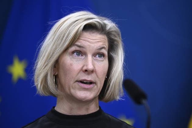 STOCKHOLM, SWEDEN, August 3, 2026: Minister for Gender Equality Nina Larsson (L) introduces the new Anti-Discrimination Ombudsman at a press conference on Monday. STOCKHOLM, SWEDEN x10080x  Copyright: xFredrikxSandberg TTx NY DISKRIMINERINGSOMBUDSMAN PRESENTERAS gNFxWcwDzbQ