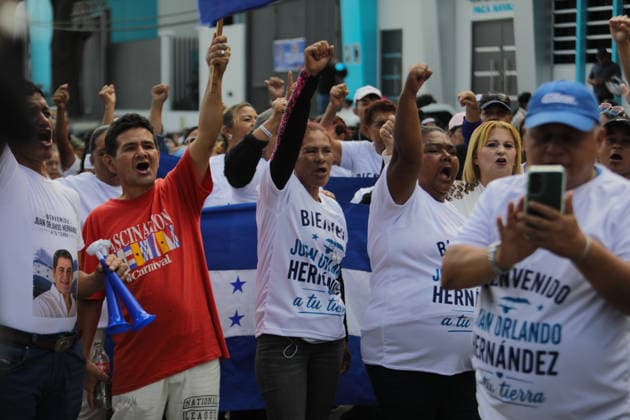 Former Honduran President Hernandez appears before Supreme Court over corruption allegations TEGUCIGALPA, HONDURAS - AUGUST 3: People gather as former Honduran President Juan Orlando Hernandez arrives at the Supreme Court of Justice to attend his initial hearing regarding alleged corruption cases during his presidency in Tegucigalpa, Honduras on August 3, 2026. Emilio Flores Anadolu Tegucigalpa Honduras. Editorial use only. Please get in touch for any other usage.  Copyright: x2026xAnadoluxEmilioxFloresx