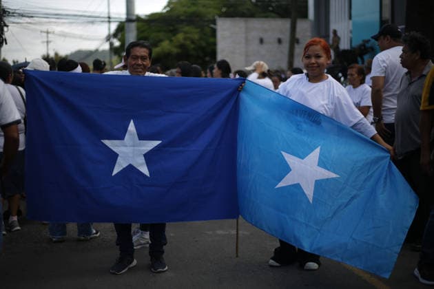 Former Honduran President Hernandez appears before Supreme Court over corruption allegations TEGUCIGALPA, HONDURAS - AUGUST 3: People gather as former Honduran President Juan Orlando Hernandez arrives at the Supreme Court of Justice to attend his initial hearing regarding alleged corruption cases during his presidency in Tegucigalpa, Honduras on August 3, 2026. Emilio Flores Anadolu Tegucigalpa Honduras. Editorial use only. Please get in touch for any other usage.  Copyright: x2026xAnadoluxEmilioxFloresx