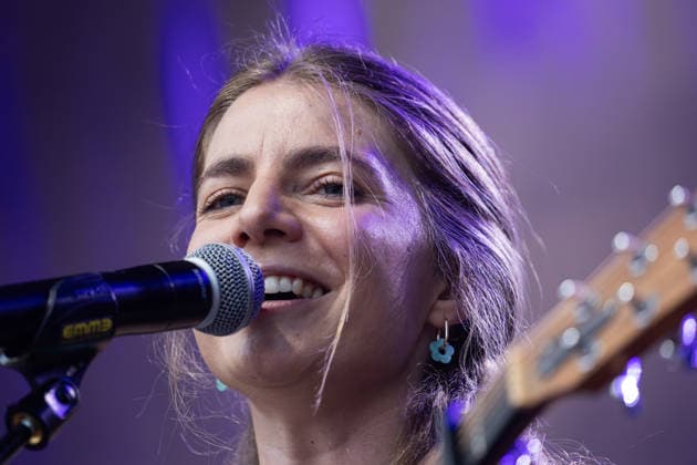 August 3, 2026, Locarno, laRotonda, Rotonda by la Mobiliare 2026 Locarno Anya Louise, Anya Louise on lead vocals, guitars, and ukulele Locarno laRotonda Ticino Switzerland  Copyright: xJustPictures.ch FrancescoxMinghettix