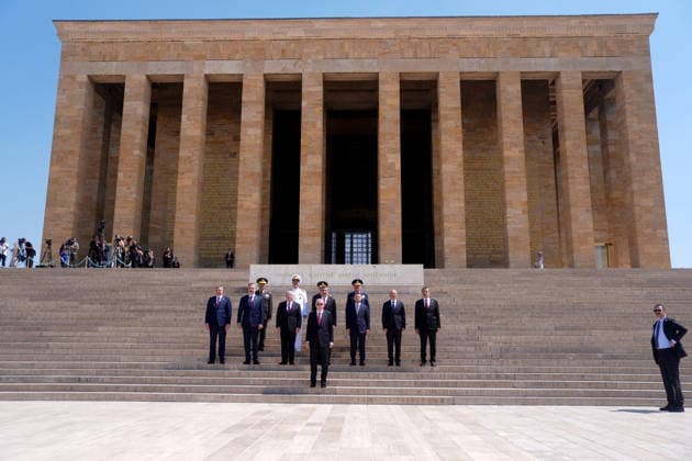 Turkish President Recep Tayyip Erdogan visits Anitkabir ANKARA, TURKIYE - AUGUST 04: Turkish President Recep Tayyip Erdogan and members of the Supreme Military Council (YAS) pose for photos during a visit to Anitkabir, accompanied by Turkish Vice President Cevdet Yilmaz, Turkish Minister of Justice Akin Gurlek, Turkish Foreign Minister Hakan Fidan, Turkish Minister of Treasury and Finance Mehmet Simsek, Turkish Interior Minister Mustafa Ciftci, Turkish Minister of National Education Yusuf Tekin, Turkish National Defense Minister Yasar Guler, Turkish Chief of General Staff Gen. Metin Gurak, Land Forces Commander General Selcuk Bayraktaroglu, Naval Forces Commander Admiral Ercument Tatlioglu, Air Force Commander General Ziya Cemal Kadioglu, a Copyright: x2026xAnadoluxErcinxErturkx