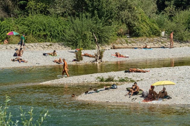 Low water levels on the Isar, at a height of 90 centimeters, have caused th