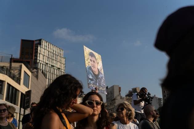 August 4, 2026, Beirut, Lebanon: BEIRUT, LEBANON †AUGUST 4, 2026: People gather during a commemoration marking the sixth anniversary of the Beirut port explosion in Beirut, Lebanon. The blast, which devastated large parts of the Lebanese capital on August 4, 2020, killed more than 220 people, injured thousands and displaced hundreds of thousands. Six years later, victims families and supporters continue to call for justice, accountability and progress in the investigation into one of the largest non-nuclear explosions in history. Beirut Lebanon - ZUMAq101 20260804_zna_q101_129 Copyright: xSilviaxCasadeix