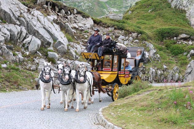 August 5, 2026 Switzerland Horses, Historic Gotthard Stagecoaches Day trips along the legendary route from Andermatt over the Gotthard Pass and the Tremola Road to Airolo Photo: Horse-drawn carriage on the Tremola Road