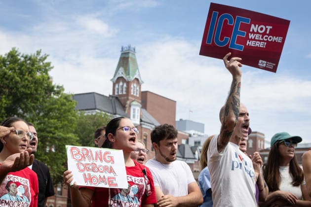 August 5, 2026, Portland, Maine, USA: Members of the Maine State Nurses Association union protest federal Immigration and Customs Enforcement (ICE) on the lawn outside Maine Medical Center, the stateÃ¢â‚¬â ¢s largest hospital, on Wednesday morning, August 5, 2026. Nurses demanded the release of colleague and medical-surgical nurse, DEBORA KAPISHA, who was detained by federal officials at Logan Airport in Boston on July 30, 2026. Union members said KAPISHA, originally from Zambia, has federal authorization to work in Maine while awaiting the outcome of her asylum case. In addition to KAPISHAÃ¢â‚¬â ¢S release, union members demanded their employer, Maine Medical Center, take immediate steps to formally sponsor KAPISHA for permanent residency. - ZUMAb349 20260805_znp_b349_004 Copyright: xTroyxR.xBennettx
