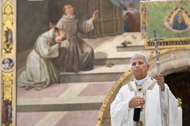 Pope Leo XIV Meets Young People In Assisi - Italy Pope Leo XIV celebrates Mass in the Basilica of St Mary of the Angels in Assisi, Italy on August 6, 2026 for the 2026 Franciscan Youth Meeting in Assisi. Pope Leo XIV addressed the thousands of young people from across Europe who had gathered in Assisi for the final day of the ‘GO! Franciscan Youth Meeting 2026’, in the year marking the eighth centenary of the death of St Francis. Photo by (EV) Simone Risoluti Vatican Media ABACAPRESS.COM Assisi Italy  Copyright: xABACAx