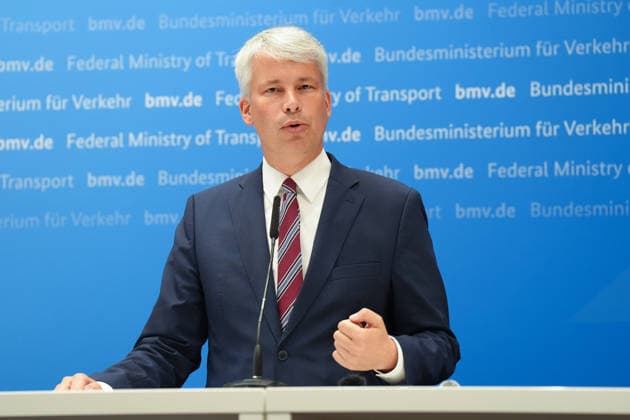 Press Conference: High-Level Discussion on Low Water Levels with Transportation Minister Bilger – A Profile of Transportation Minister Steffen Bilger at the press conference following the high-level discussion on low water levels in the Rhine at the Federal Ministry of Transportation, Bonn, August 6, 2026, Bonn, North Rhine-Westphalia, Germany
