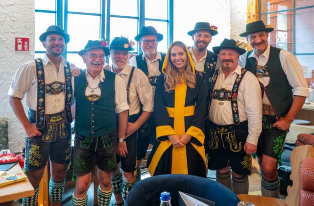 Munich, press conference for the 2027 Wirtshauswiesn at Spoeckmeier s, featuring the Schwulplattler with Munich native Sina Hochreiter