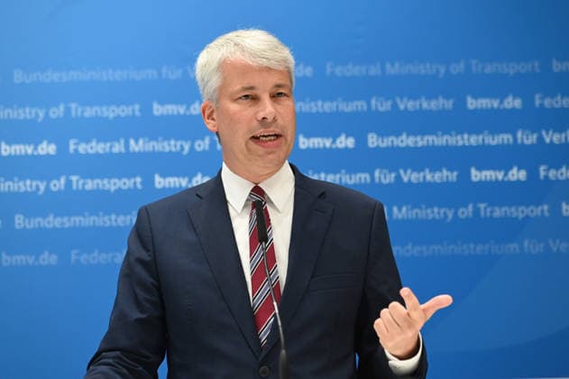 Federal Minister of Transportation Steffen BILGER during the press conference Federal Minister of Transportation Steffen Bilger Hosts High-Level Meeting on Low Water Levels on August 6, 2026, in Bonn, Germany,