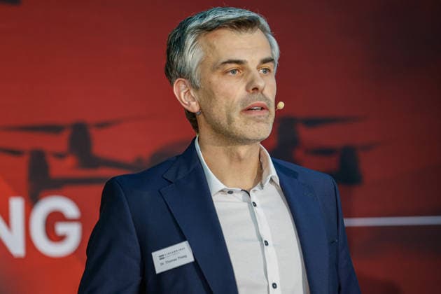 FiberBridge Photonics Begins Mass Production of High-Power Military Laser Systems for Drone Defense Mass production of high-power military laser systems for drone defense in the European and international defense industries, Defense against drone swarms Speech by Dr. Ing. Thomas Thee