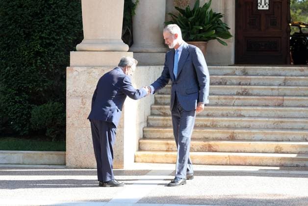 The King grants an audience to Juan Jesús Vivas Lara, President of the Autonomous City of Ceuta King VI with Juan Jesús Vivas Lara, President of the Autonomous City of Ceuta, at Marivent Palace, on 6 August 2026, in Palma de Mallorca (Balearic Islands, Spain). King Felipe VI receives the President of Ceuta, Juan Jesús Vivas, at the Marivent Palace in Palma to discuss the crisis triggered by the arrival of more than 70,000 migrants from Morocco in the autonomous city.