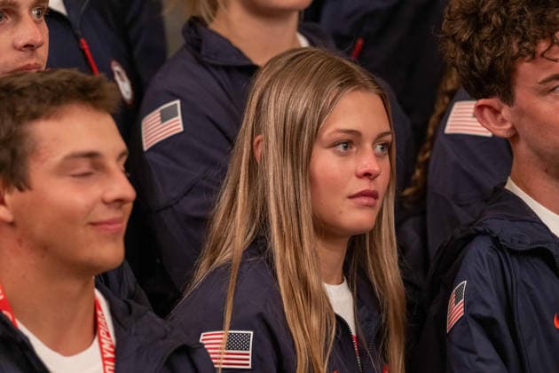 August 6, 2026, Washington, District Of Columbia, United States: Team USA Olympians stand behind President DONALD TRUMP during a White House event honoring Olympians and Paralympians following the 2026 Milano Cortina Winter Olympic and Paralympic Games. Washington United States - ZUMAk206 20260806_znp_k206_017 Copyright: xMattxKaminskyx