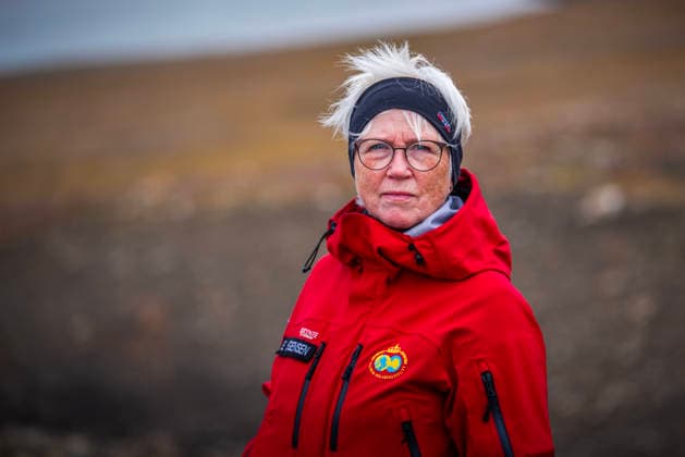 Minister of Climate and Environment Andreas Bjelland Eriksen Visits Svalbard, Longyearbyen, August 7, 2026. Department Director Evy Jorgensen of the Norwegian Polar Institute. Minister of Climate  Copyright: xOlexBerg-Rustenx xNTBx