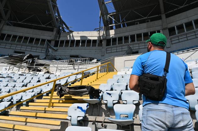 Russian attack on Chornomorets Stadium in Odessa ODESSA, UKRAINE - AUGUST 07: A general view of the damage to the roof, stands, and glazing of the Chornomorets Stadium in the city center following the Russian attacks in Odessa, Ukraine, on August 07, 2026. The attack severely damaged the sports infrastructure and stands of the venue, injuring at least one person, according to local authorities. Michael Shtekel Anadolu Odessa Ukraine. Editorial use only. Please get in touch for any other usage.  Copyright: x2026xAnadoluxMichaelxShtekelx