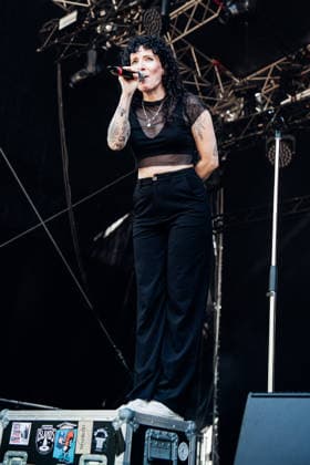 Singer Oli from the band Melonball performing live on August 7, 2026, on the Sounds For Nature Stage at the 30th Taubertal Festival in Rothenburg ob der Tauber. This year, the long-standing open-air festival is celebrating its 30th anniversary.