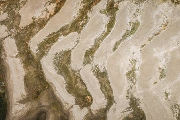 260807_PXL_Danube sandbanks Aerial view of the sandbanks on the Danube, visible after a long drought, in Ilok, Croatia, on August 08. 2026.  DavidxJerkovic PIXSELL