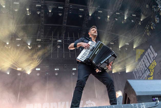 Dropkick Murphys Tim Brennan on stage at the Taubertal Festival 2026 in Rothenburg ob der Tauber, Germany, on August 7, 2026 Copyright: HMBxMedia xHeikoxBecker