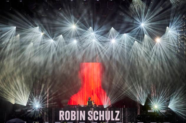 Robin Schulz live at the 2026 Summer Festival at Autostadt Wolfsburg, August 7, 2026 Foto:xU.xStammx xFuturexImagex schulz_6827