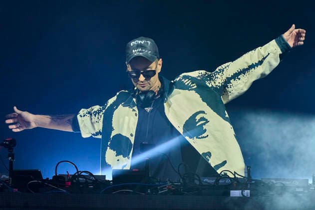 Robin Schulz live at the 2026 Summer Festival at Autostadt Wolfsburg, August 7, 2026 Foto:xU.xStammx xFuturexImagex schulz_6805