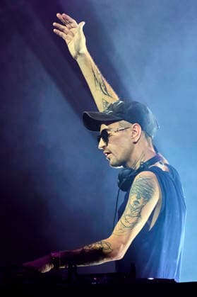 Robin Schulz live at the 2026 Summer Festival at Autostadt Wolfsburg, August 7, 2026 Foto:xU.xStammx xFuturexImagex schulz_6819