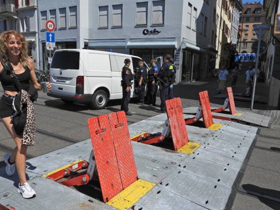 August 8, 2026, Switzerland, Zurich, Street Parade, Image 33: Street Parade, Barricade, Road Closure, Anti-Terror