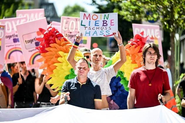 Ruhr Pride CSD ** FOR EDITORIAL PURPOSES ONLY ** EDITORIAL USE ONLY ** p Ruhr Pride CSD on Saturday, August 8, 2026, in Essen Thousands take part in the Queer Parade Germany North Rhine-Westphalia Essen Copyright VladimirxWegener Copyright: VladimirxWegener doc872la3kcjl1n8ifc1cf8 ,EDITORIAL USE ONLY Copyright: VladimirxWegener
