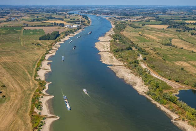 Aerial view, historic low water level on the Rhine, Hurendeich, Kleve, Ruhr region, North Rhine-Westphalia, Germany ATTENTION: MINIMUM FEE: 60 EUR