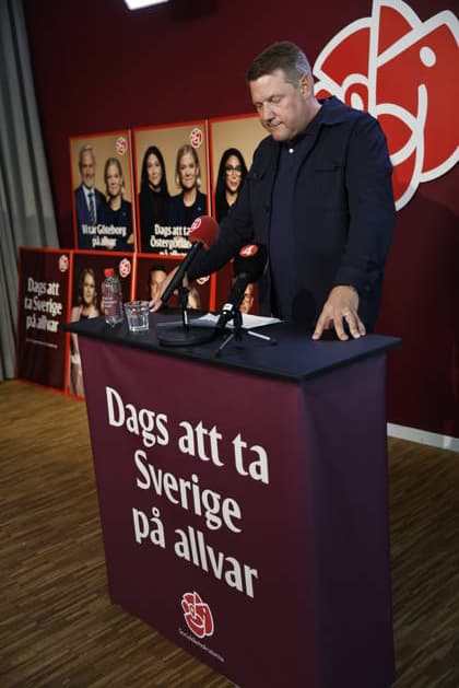STOCKHOLM, SWEDEN 20260809 Social Democratic Party Secretary Tobias Baudin (S) presents the party’s election posters and upcoming campaigns at a press conference at the party headquarters on Sveavägen, STOCKHOLM, SWEDEN x60160x  Copyright: xStefanxJerrevang TTx MAGDALENA ANDERSSON TALAR I STOCKHOLM aQZmPZ2ne20