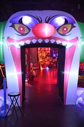 Midsummer Scream Halloween Horror Convention at the Long Beach Convention Center, Long Beach, August 8, 2026 Foto:xD.xStarbuckx xFuturexImagex midsummer_6859