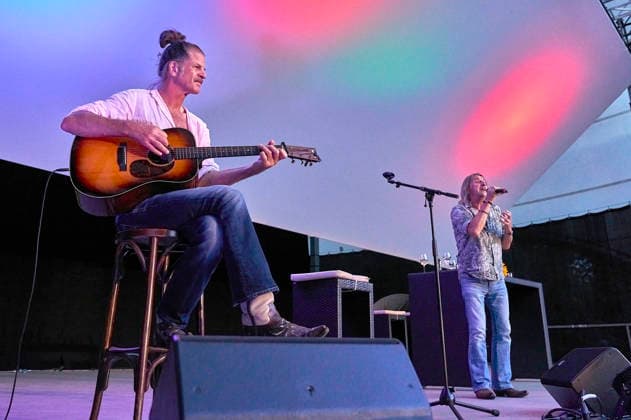 Philipp Feldtkeller, Howard F, and Dieter Thomas Kuhn at the preview of the documentary *Und es war Sommer* (And It Was Summer) by the Dieter Thomas Kuhn Band at the Seh Fest on the Gilde Parkbühne in Hanover, August 8, 2026 Foto:xU.xStammx xFuturexImagex sommer_6816