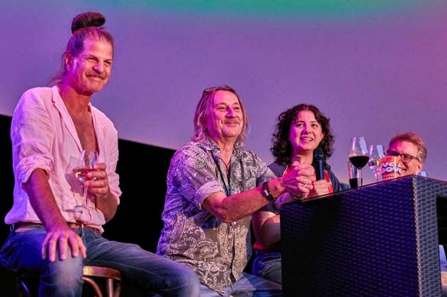 Philipp Feldtkeller, Dieter Thomas Kuhn, Juliane Sauter, and Carsten Schuffert at the preview of the documentary *Und es war Sommer Dieter Thomas Kuhn Band* at the Seh Fest on the Gilde Parkbühne in Hanover, August 8, 2026 Foto:xU.xStammx xFuturexImagex sommer_6826
