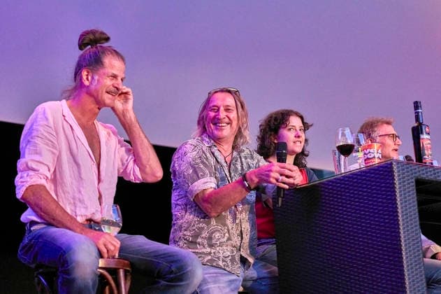 Philipp Feldtkeller, Dieter Thomas Kuhn, Juliane Sauter, and Carsten Schuffert at the preview of the documentary *Und es war Sommer Dieter Thomas Kuhn Band* at the Seh Fest on the Gilde Parkbühne in Hanover, August 8, 2026 Foto:xU.xStammx xFuturexImagex sommer_6828