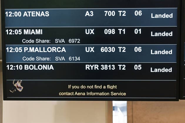 The BOE publishes the order establishing border controls for travelers arriving from Italy Information display for a flight from Bologna in Terminal 2, on August 9, 2026, in Madrid, Spain. The Official State Gazette (BOE) published on Sunday the order from the Ministry of the Interior agreeing to temporarily reinstate internal border controls at ports and airports for travelers arriving from Italy in response to migratory pressure along the central Mediterranean route. These borderbegan to be implemented last Saturday at Spanish airports and ports; they are conducted on a random basis and will remain in effect for a period of thirty calendar days, from 12:00 a.m. on August 8, 2026, until 12:00 a.m. on September 7, 2026. AUGUST 9, 2026 MIGR  Copyright: xGustavoxValientex 7707191