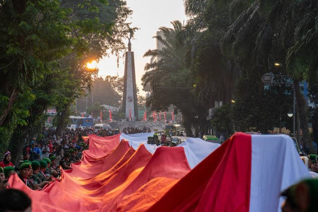 Parade Ahead celebrations Indonesia s 81st Independence Day in Bogor Participant take part in parade a 500-meter-long Indonesian flag in Bogor, West Java, Indonesia, on August 9, 2026, as part of the upcoming celebrations for Indonesia s 81st Independence Day on August 17. 
